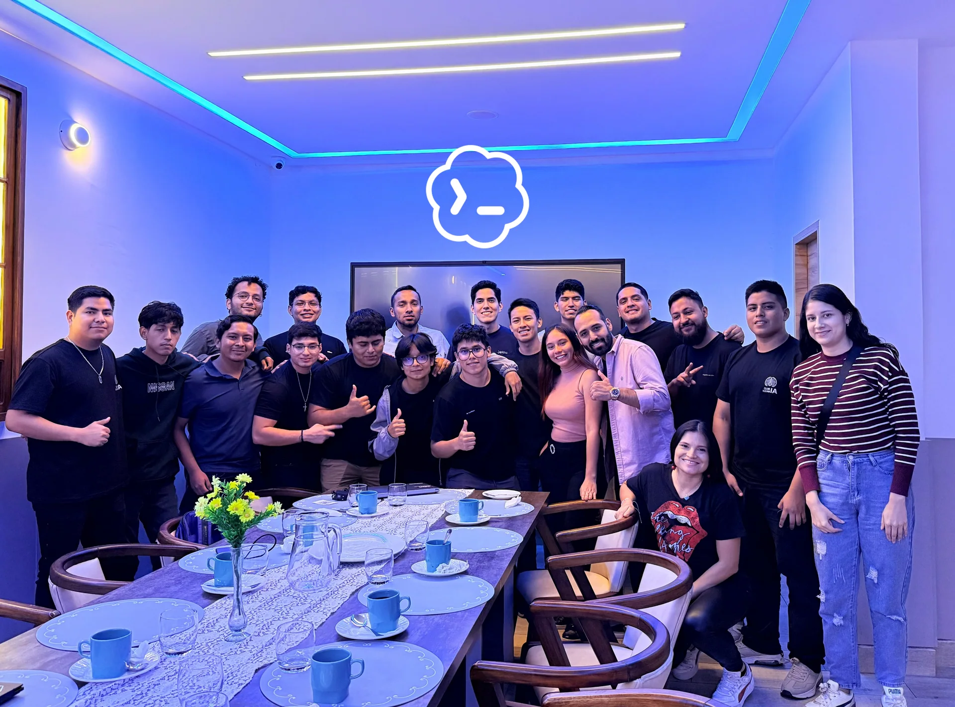 Foto grupal del OpenClaw × Codex Meetup Manta